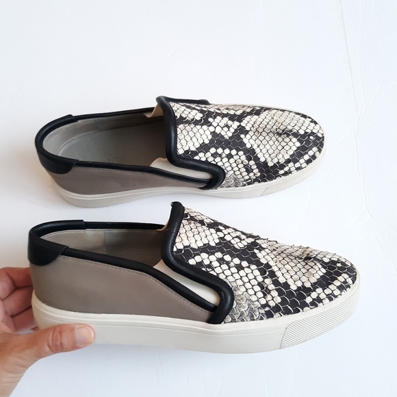 Vince Bram Snake Embossed Leather Sneakers - Picture 3 of 8